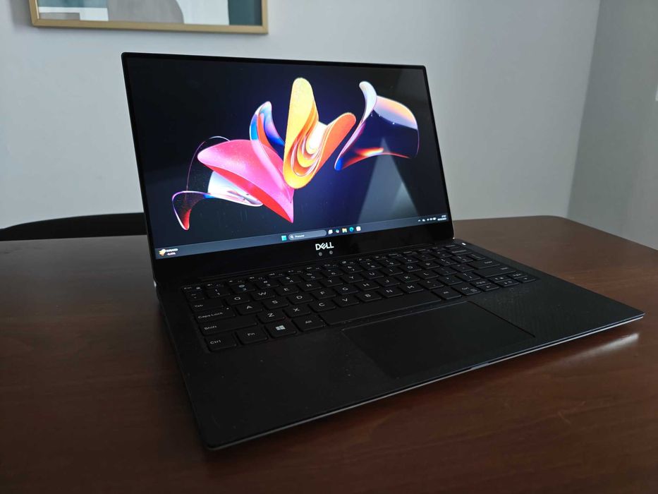 Dell XPS 13" - i7 16GB 512GB SSD 4k Touch Bateria Quase Nova