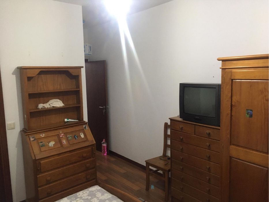 Vende-se mobilia de quarto de casal