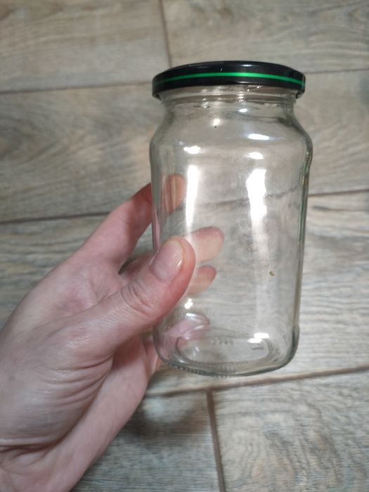 Банки на закрутке бесплатно