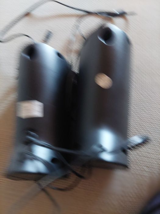 Selling Logitech Computer Speakers with 3D Sound 2.064550965865987123
