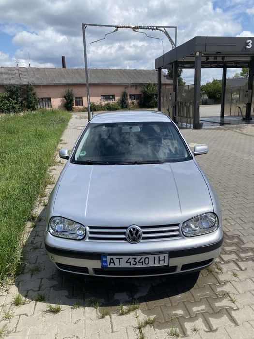Volkswagen Golf 4 2003 рік