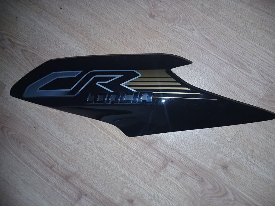 Продам пластик баку Loncin LX250-15d