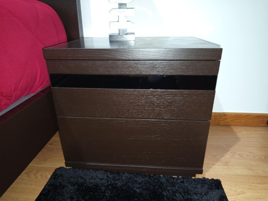 Quarto completo em bom estado