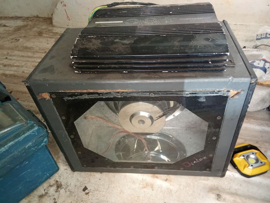 Subwoofer e amplificador