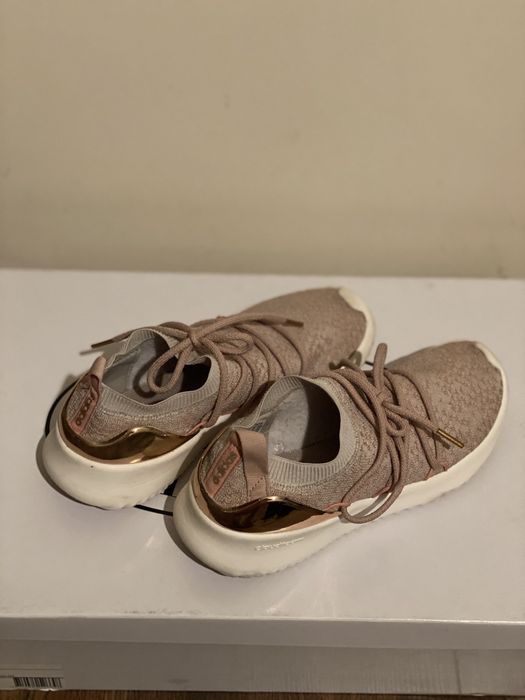 adidasy Adidas cloudfoam