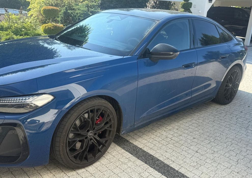 AUDI A5 / S5 B10 19 " Nowe 5x112 A5 / S5 Limousine Avant Czarne Felgi Alufelgi