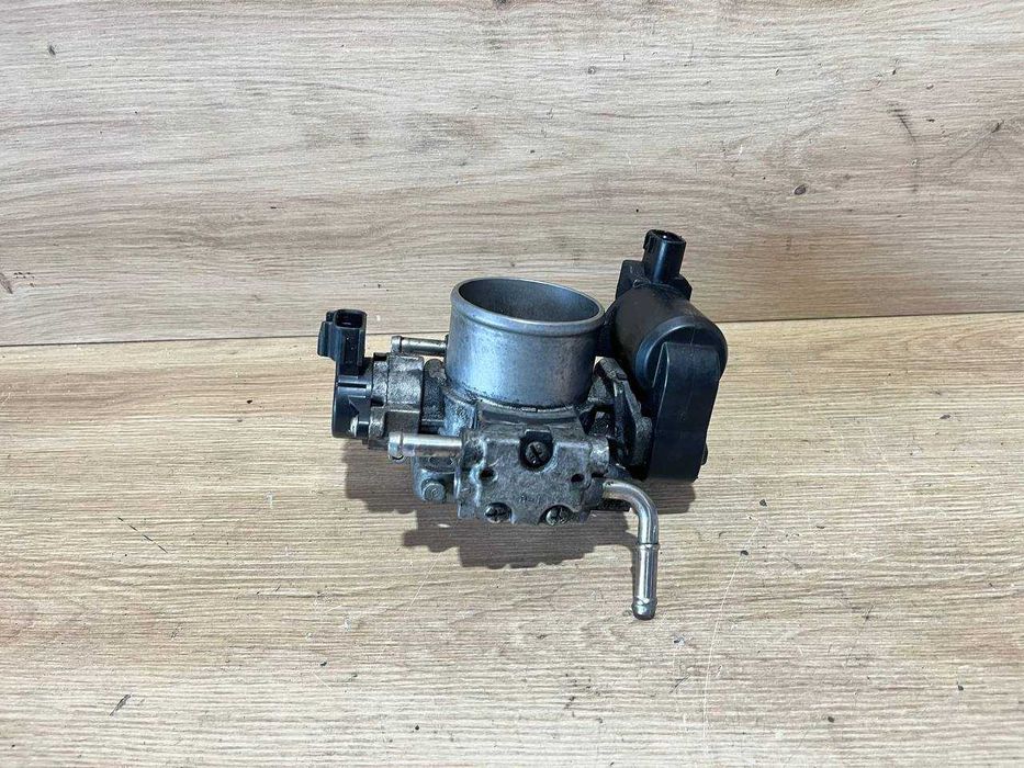 Дросельна дроссельная дросель заслонка заслінка Toyota RAV4 3 CA30W Lexus Avensis РАВ4 2.2 192300-2010