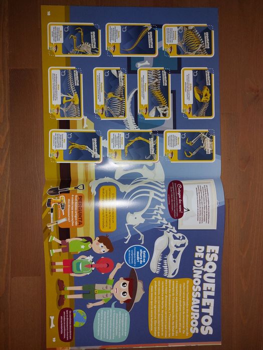 Caderneta Completa "Super Animais 3" Dinossauros