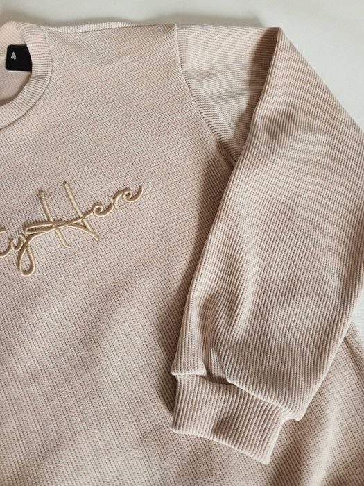 Modny dres damski, beżowy, ciekawa tkanina, roz. M