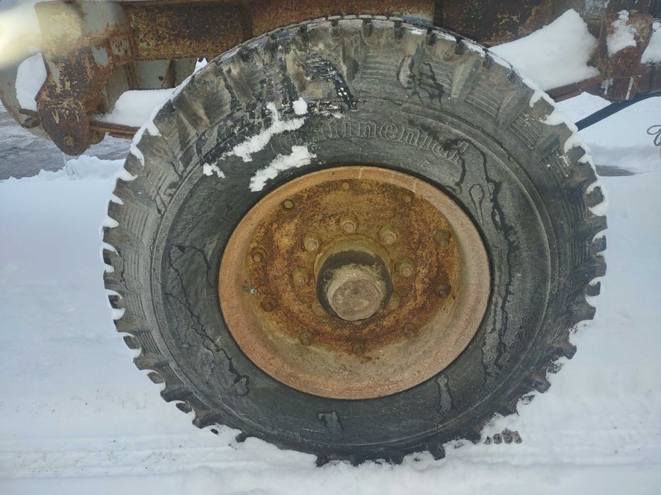 Opona 11-16 do ruskiej przyczepy