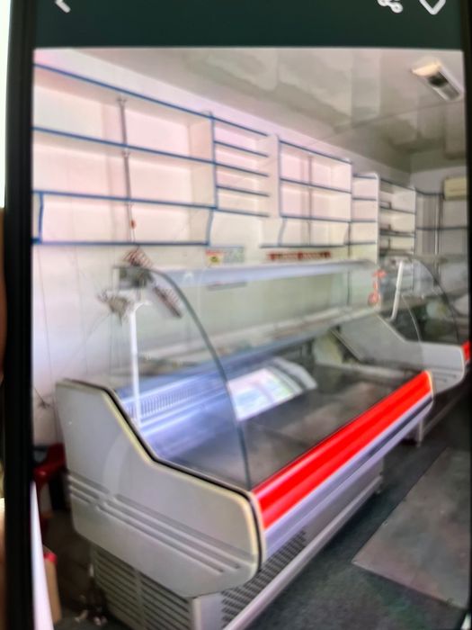 Продам холодильне обладнання для магазину