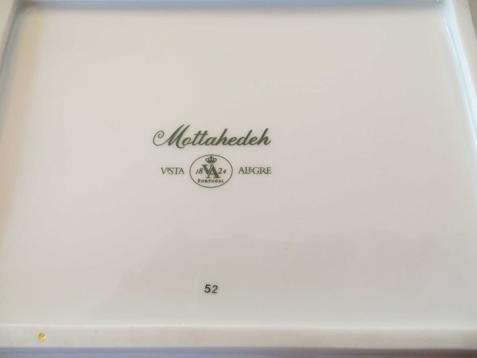 Bandeja retangular da Vista Alegre Mottahedeh
