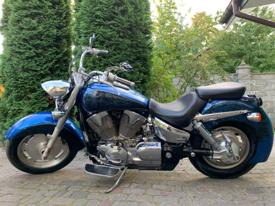 Honda VTX 1300R CUSTOM Чоппер 2006