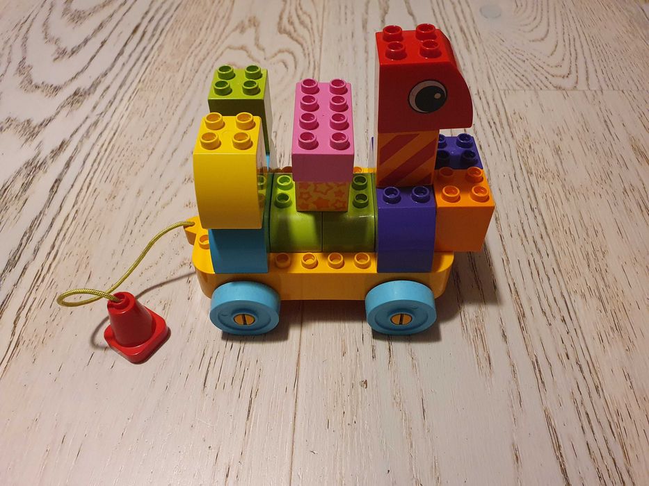 LEGO DUPLO, Kreatywny pojazd do ciągnięcia dla maluszka, 10554