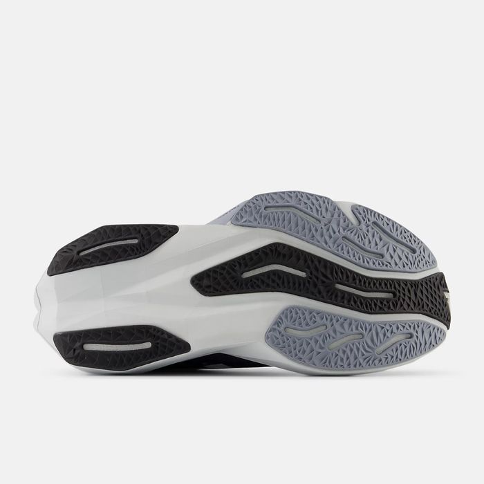 New Balance Rebel v4