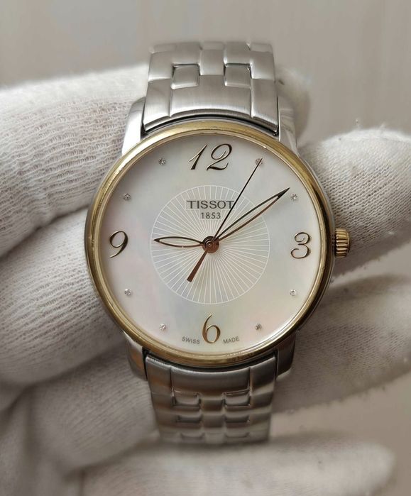 Жіночий годинник Tissot T-Wave T02.1.285.82 Swiss made