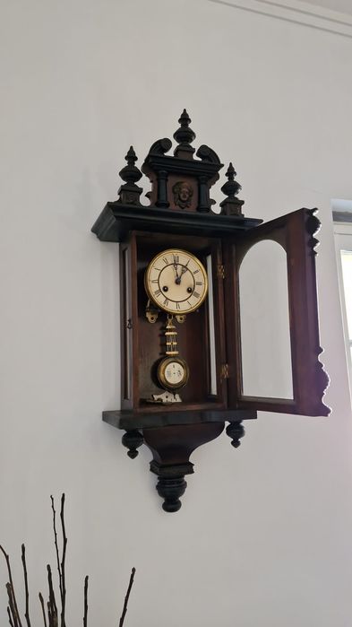 Relogio de Parede Antigo (A Corda com badalos)