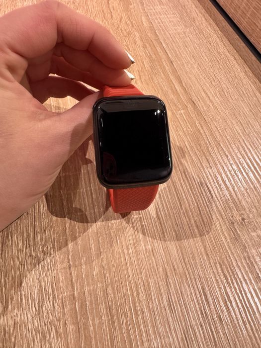 Smartwatch różne kolory