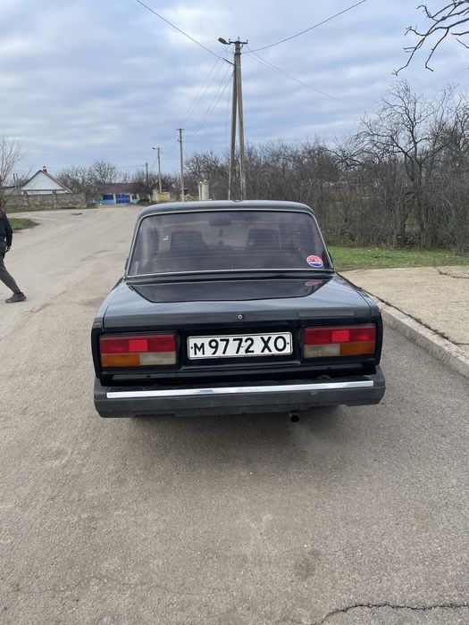 Ваз 2107 черная.