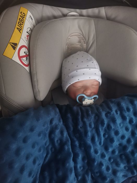 Pół śpiworek do fotelika samochodowego