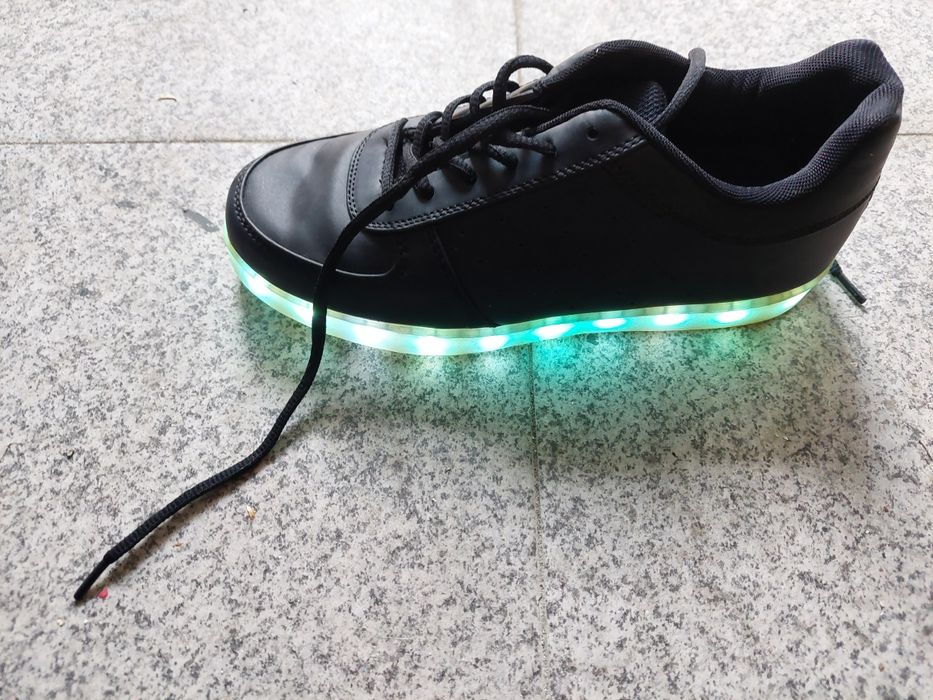 Sapatilhas com luz