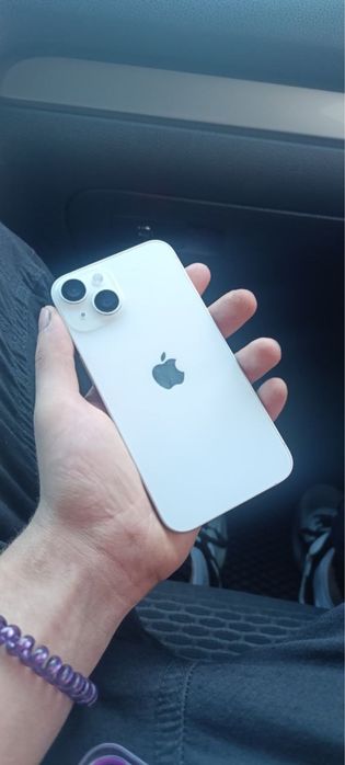 Продам Iphone 14 128 gb. E-sim