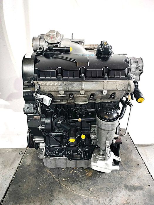 Motor Vw Golf V 1.9 TDI Ref : BKC 105 cv