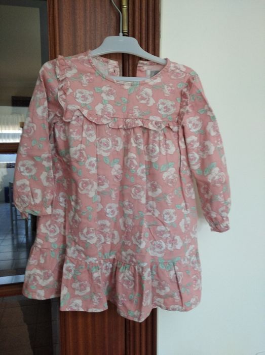 Vestido da Primark tamanho 18/24 meses