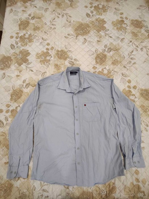 Camisa Lion of Porches tam. XL em muito bom estado