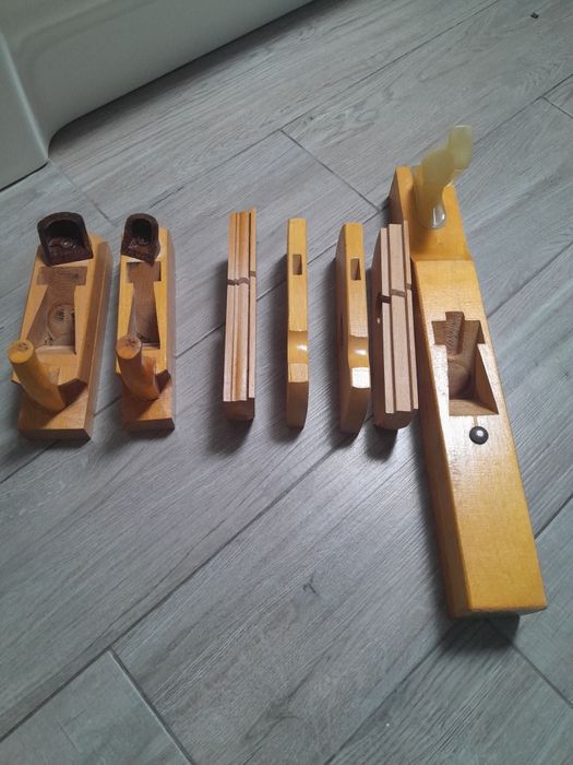 Колекційний набір дерев'яних рубанків