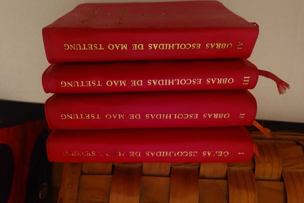 Obras Escolhidas de Mao Tsé-Tung"