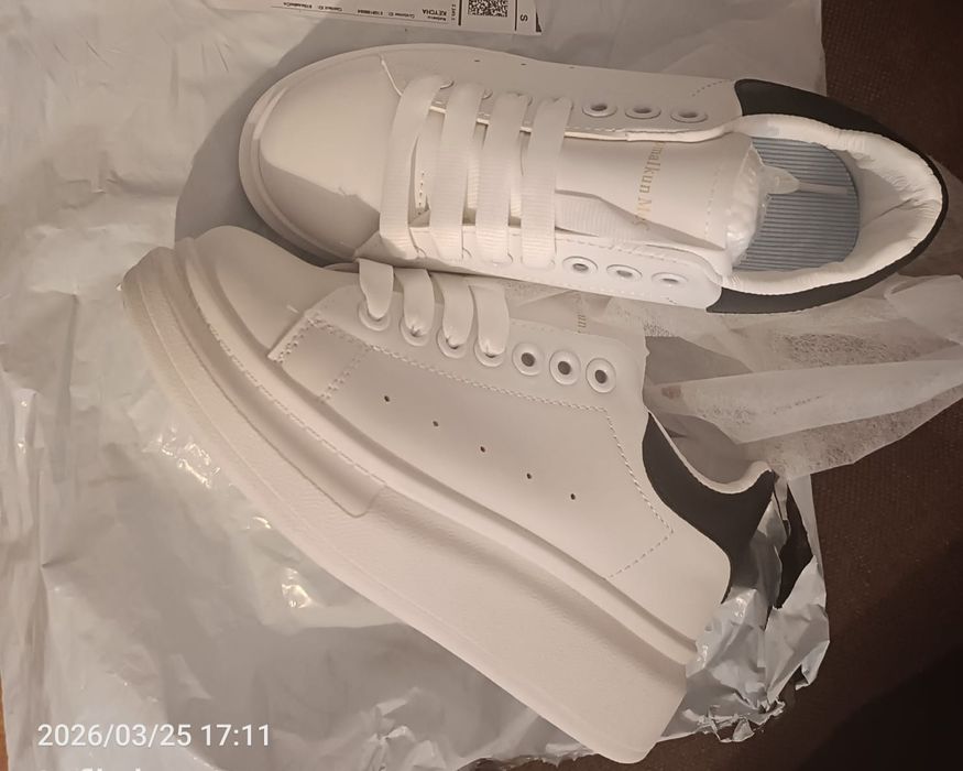 Buty sportowe , Sneakersy McQueen nowe roz 35
