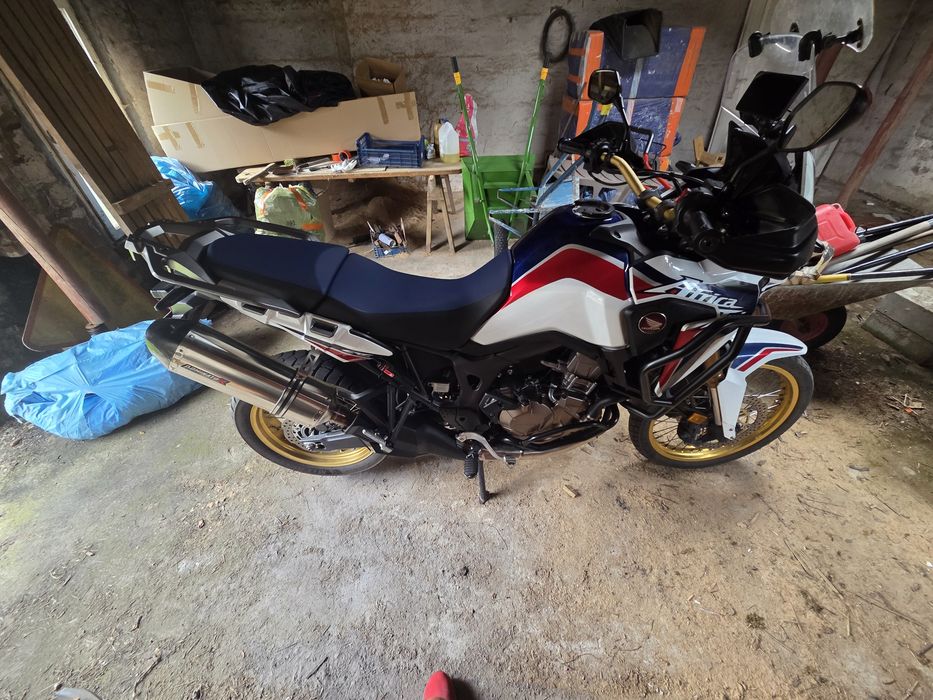 Honda africa twin 1000, manual/quickshifter, dominator, android ter