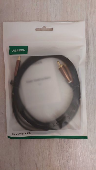 Кабель аудіо Ugreen 3.5 mm to 2RCA HiFi 2м (AV170)