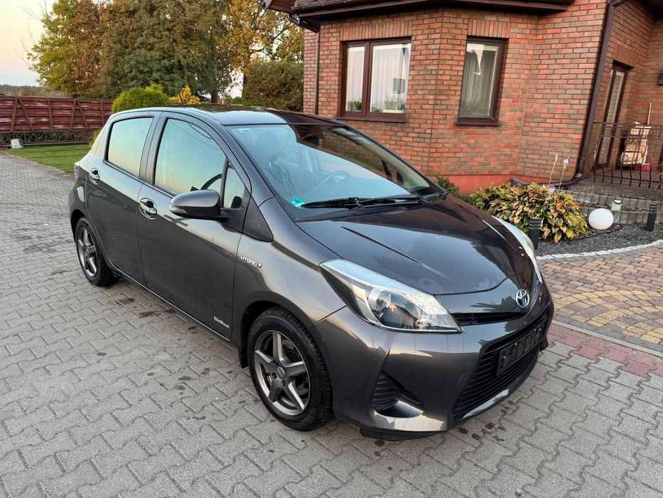 Toyota Yaris Hybryda * Niemcy * Idealna !!