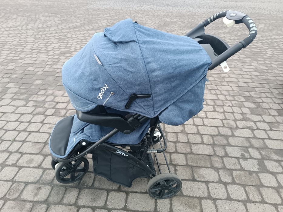 Дитячий прогулянковий візочок Geoby