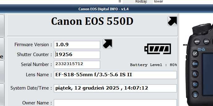 Aparat Canon EOS 550D z obiektywem 18-55 i ładowarką