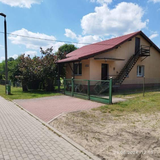 Na sprzedaż: urokliwy dom w otoczeniu lasów – Bożenkowo, gm. Osielsko