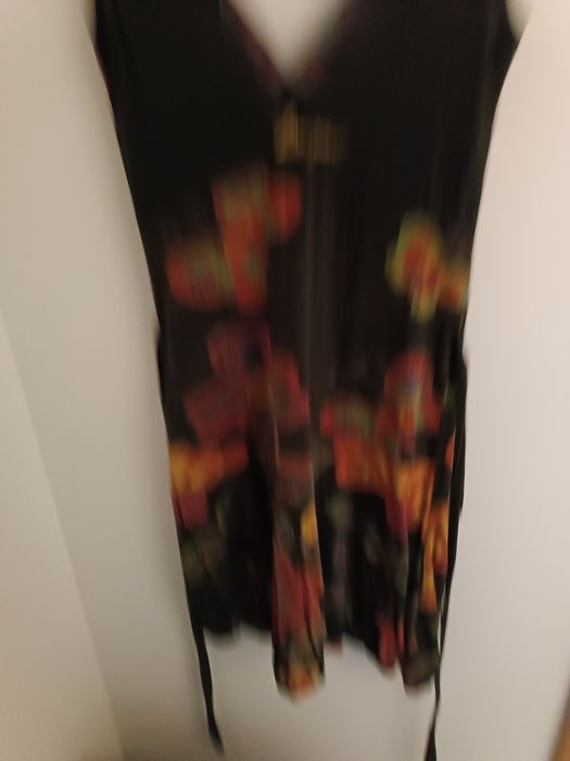 Vestido da marca desigual