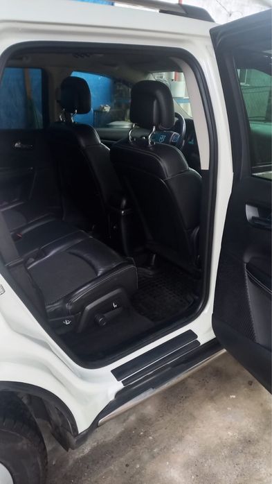 Продам додж джорні