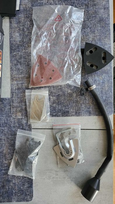 Urządzenie : oscillating Multi Tool 300 W Black&Decker MT300KAQS - używane.