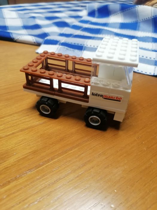 Camião de transporte - Intermarche