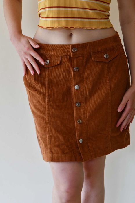 Intensywnie pomarańczowa lisia spódniczka sztruks