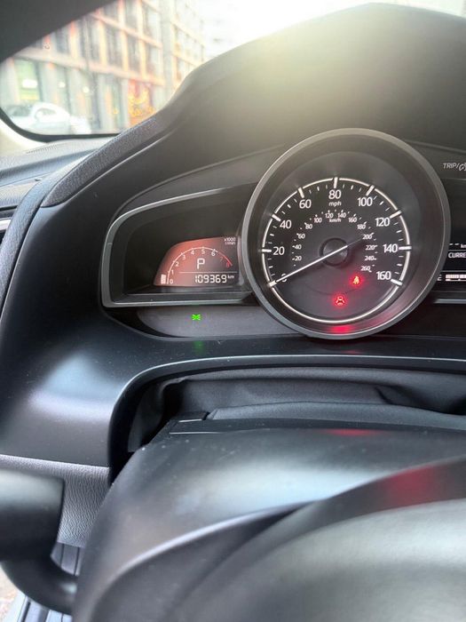 Mazda 3    продажа
