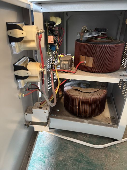 Стабілізатор напруги 10 квт