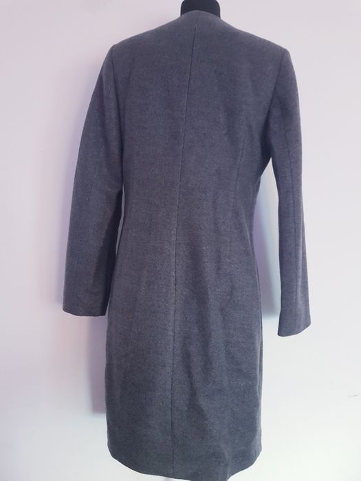 Nowy welniany płaszcz damski marki Molton rozmiar S.