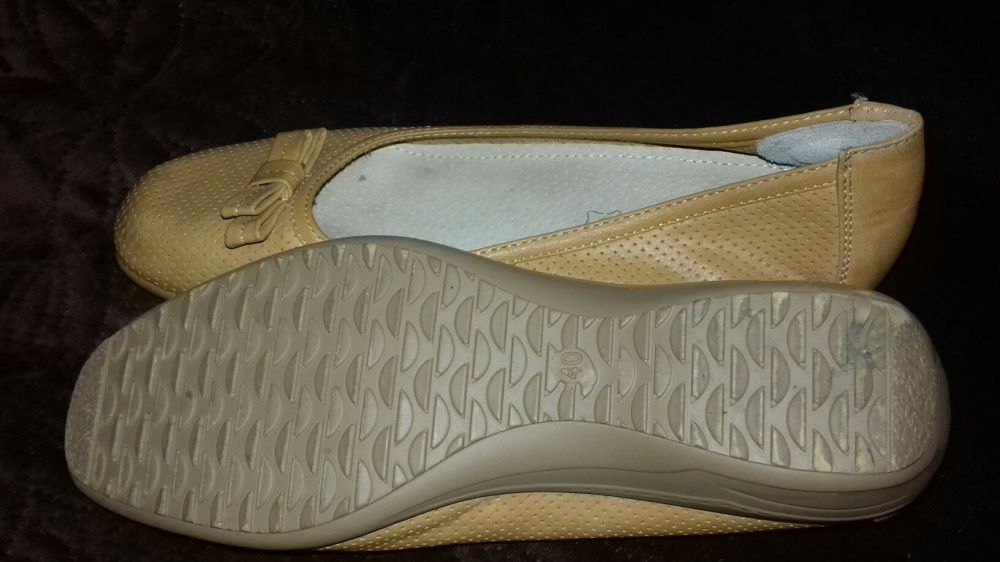 jak nowe buty ze skórzana wkładka r.40