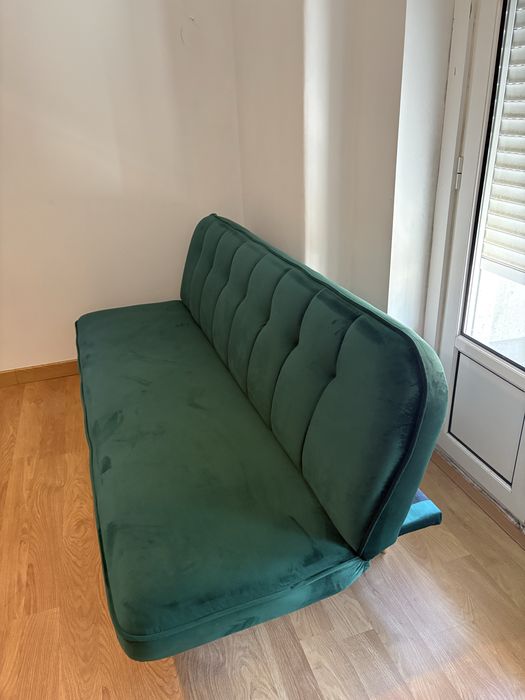 Sofá veludo verde