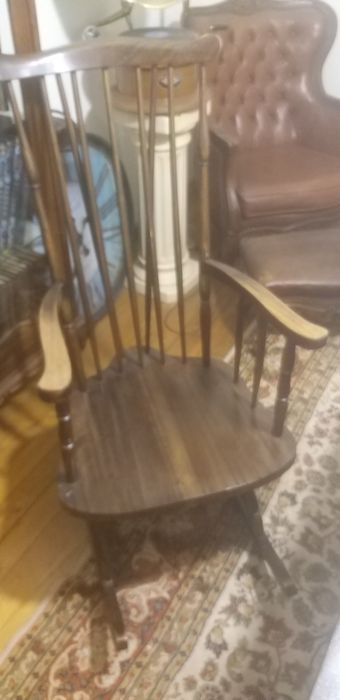 Cadeira de baloiço antiga