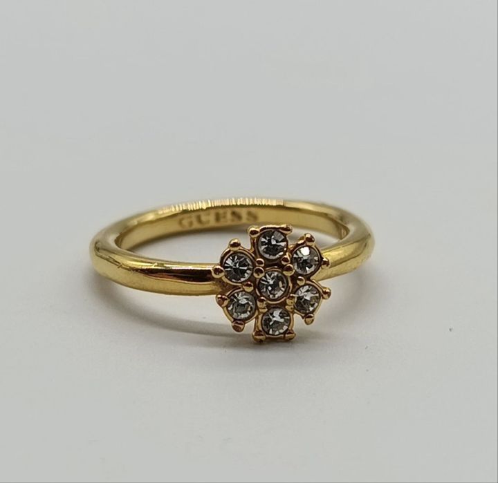 Anel GUESS banhado a ouro e Cristais 3g